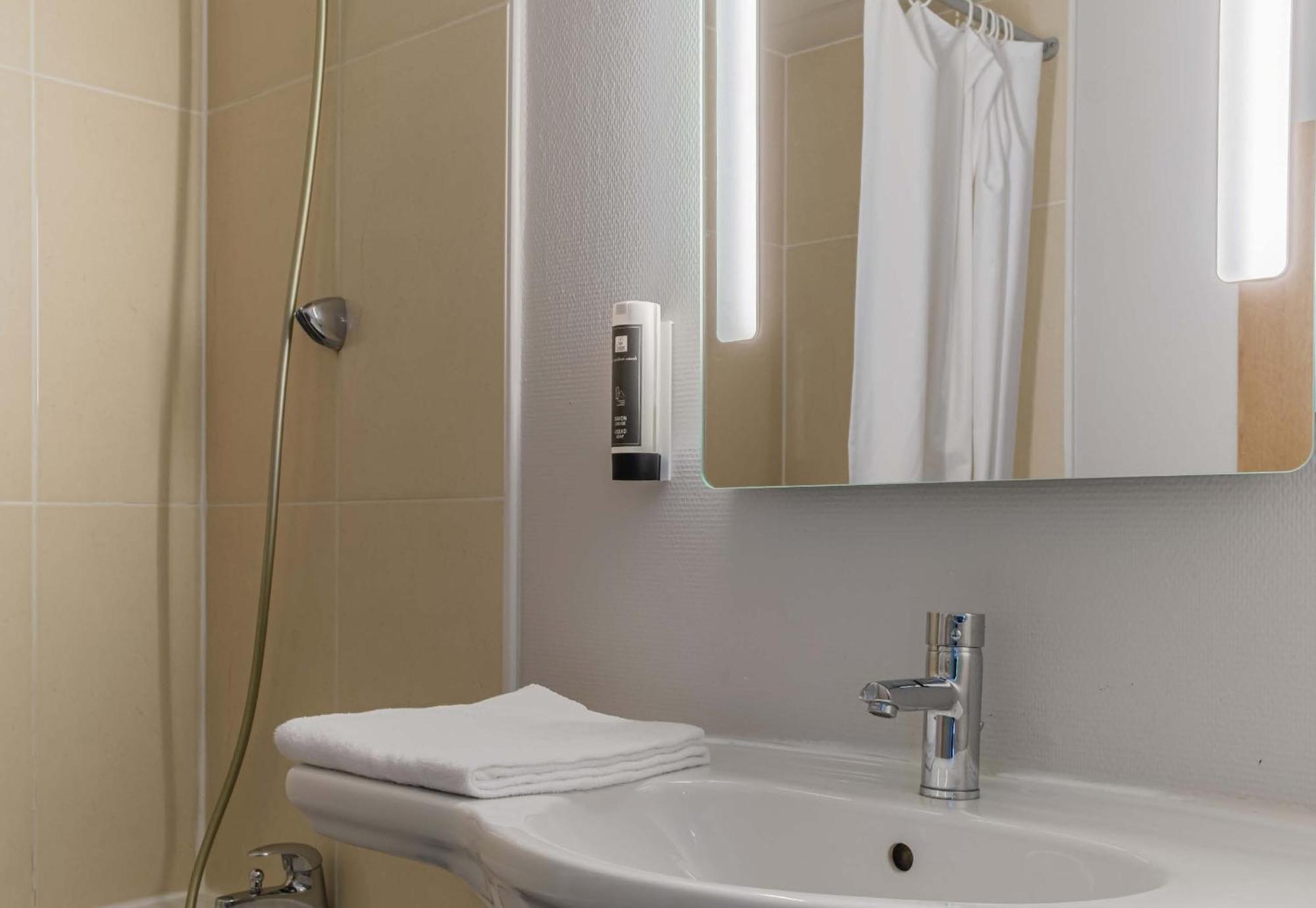 B&B Hotel Besancon Chateaufarine Εξωτερικό φωτογραφία